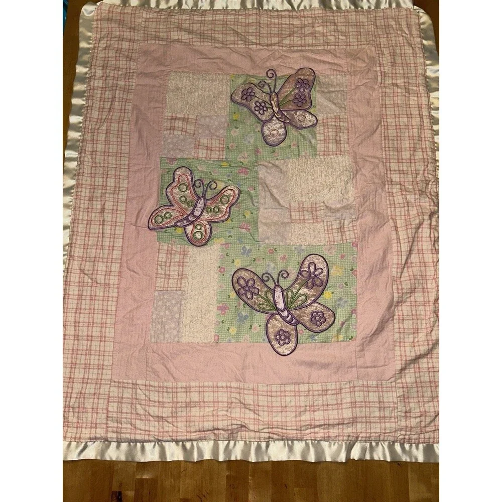 Baby Girl Pink Patchwork Butterfly Quilt 44x36 Inches